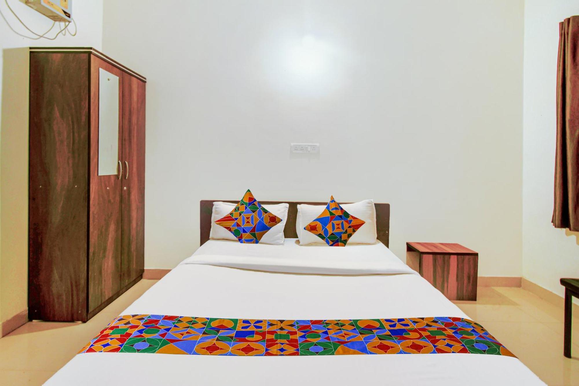 Hotel Fabexpress Srh - Nr Butterfly Park - Hinjawadi Extérieur photo